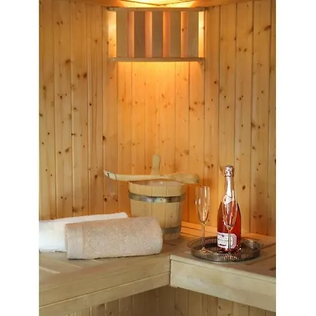 Casa Fortuna Modern Retreat Hébergement de vacances Göhren-Lebbin