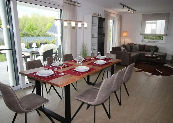 Casa Fortuna Modern Retreat