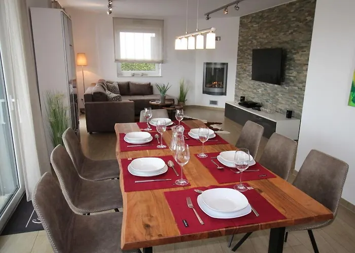 Casa Fortuna Modern Retreat